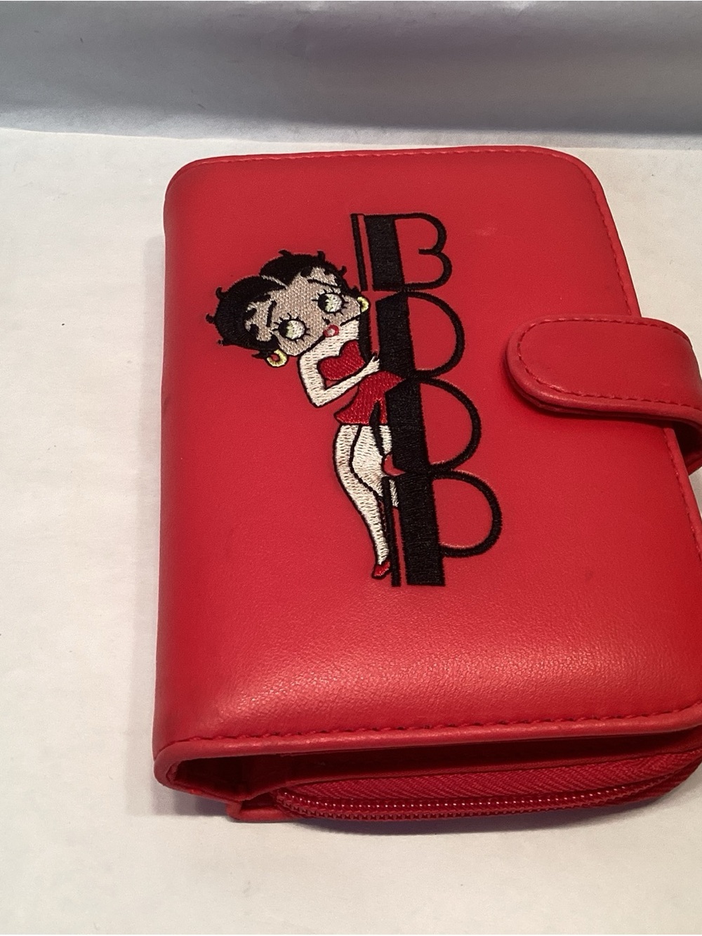 Betty Boop Organizer Wallet Calendar Red Zipper Closure Embroidered 6” X 4” READ